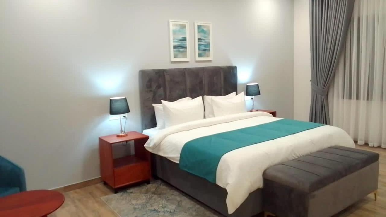 24 Roma Aparthotel Lusaka Exteriör bild