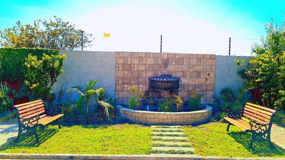 24 Roma Aparthotel Lusaka Exteriör bild
